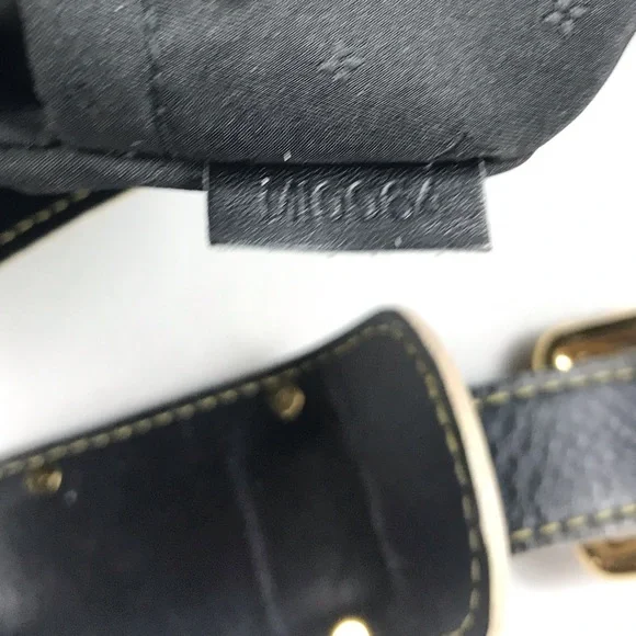 🌟RARE🌟 leather studded hobo Louis Vuitton - Picture 10 of 13
